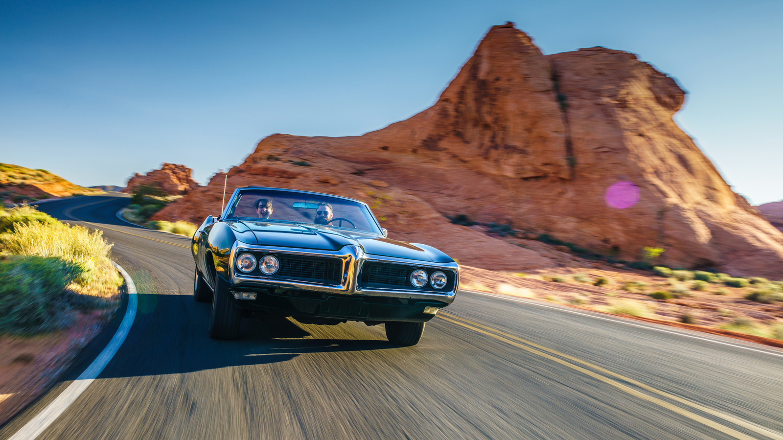 5 Of The Longest Road Trip Routes In The US That Aren't For The Faint Of Heart

