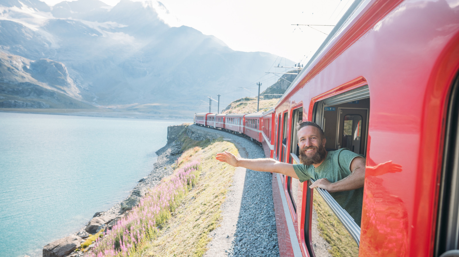 This 13-Day Adventure Includes A Scenic Train Ride And 5 Popular US National Parks

