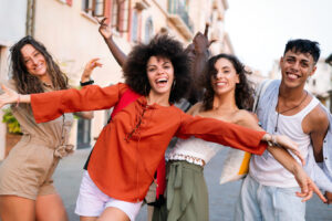 5 Wege, versteckte Schätze auf Reisen ohne Reiseleiter zu entdecken