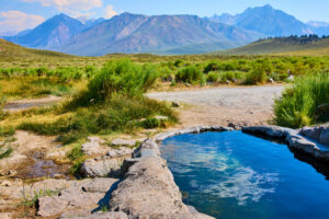 Kalifornien: Top 5 entspannende heiße Quellen mit malerischen Wanderwegen