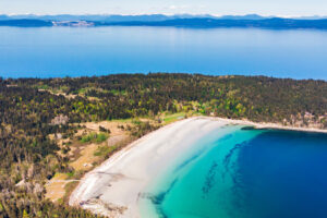 Kanadas Hawaii des Nordens: Eine Insel voller Wanderwege, Strände und Wälder