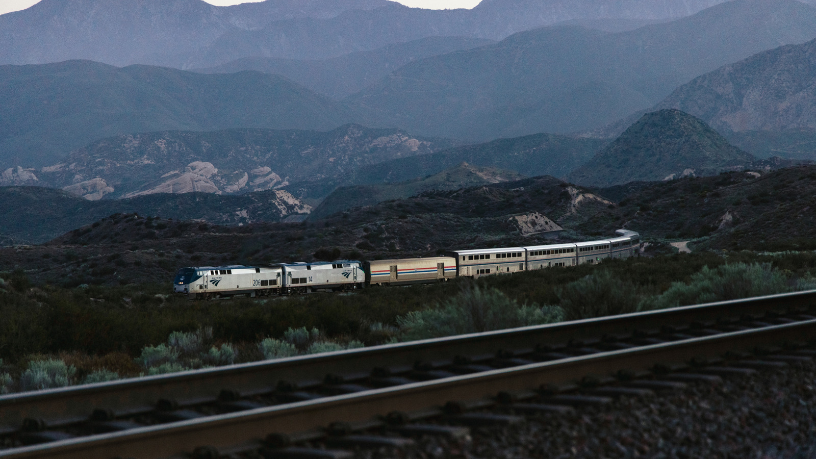 Amtrak's Southernmost Train Route Offers A Scenic Journey From Los Angeles To New Orleans

