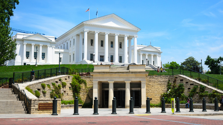 Virginia State Capitol hilltop view columns