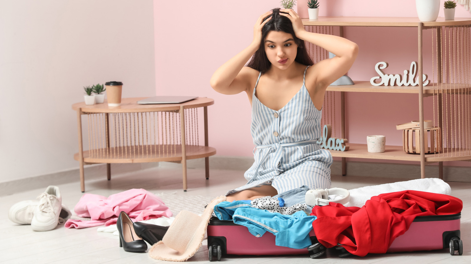 Rick Steves' Tour Guide Says To Skip This Pricey Travel Clothing Item


