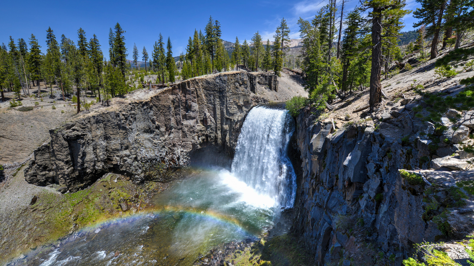 Forget Yosemite, The National Park Service Calls This Underrated Destination A Hidden Gem

