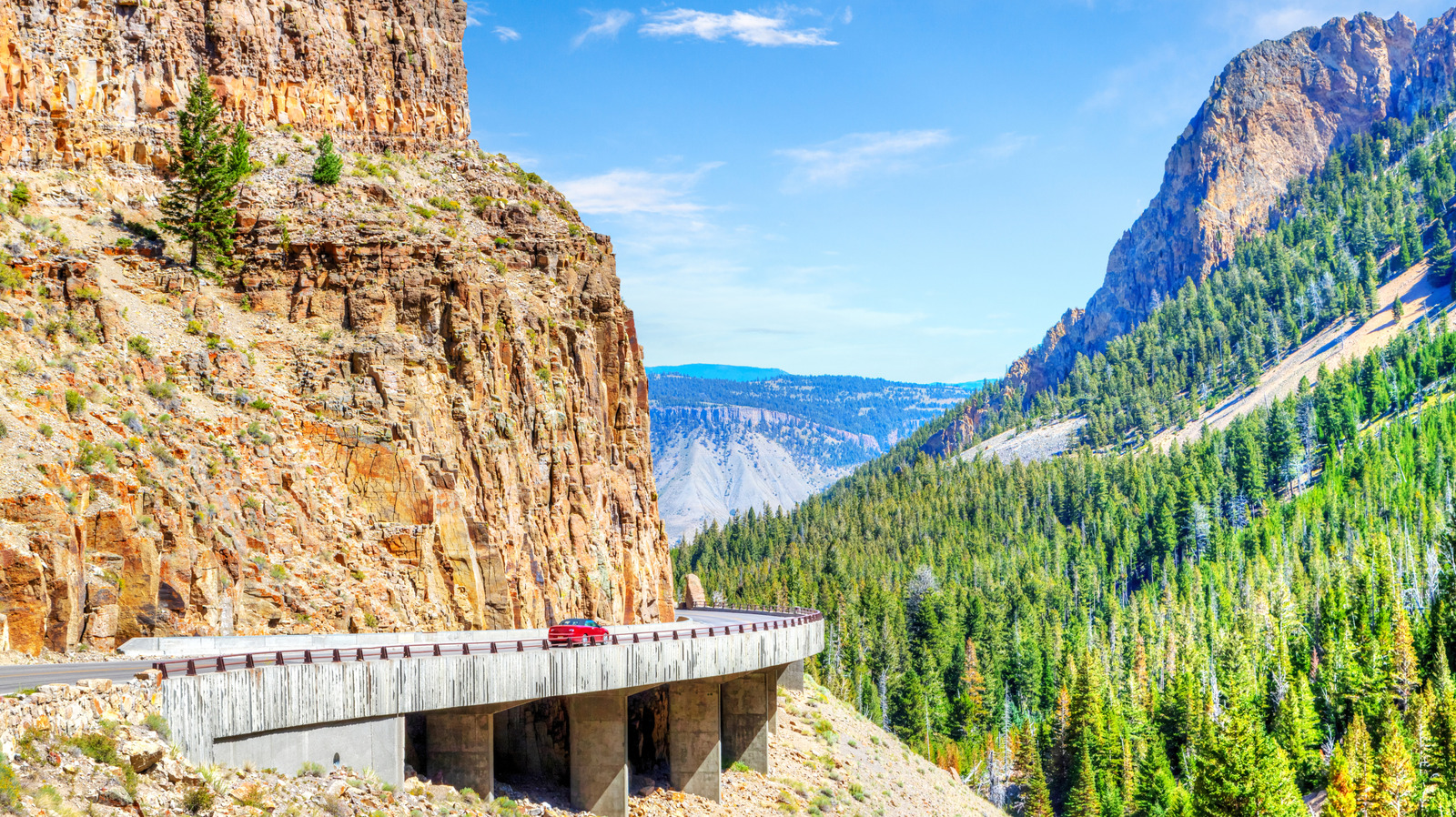 Not Death Valley, Not Glacier: This National Park Has One Of The Longest Scenic Drives

