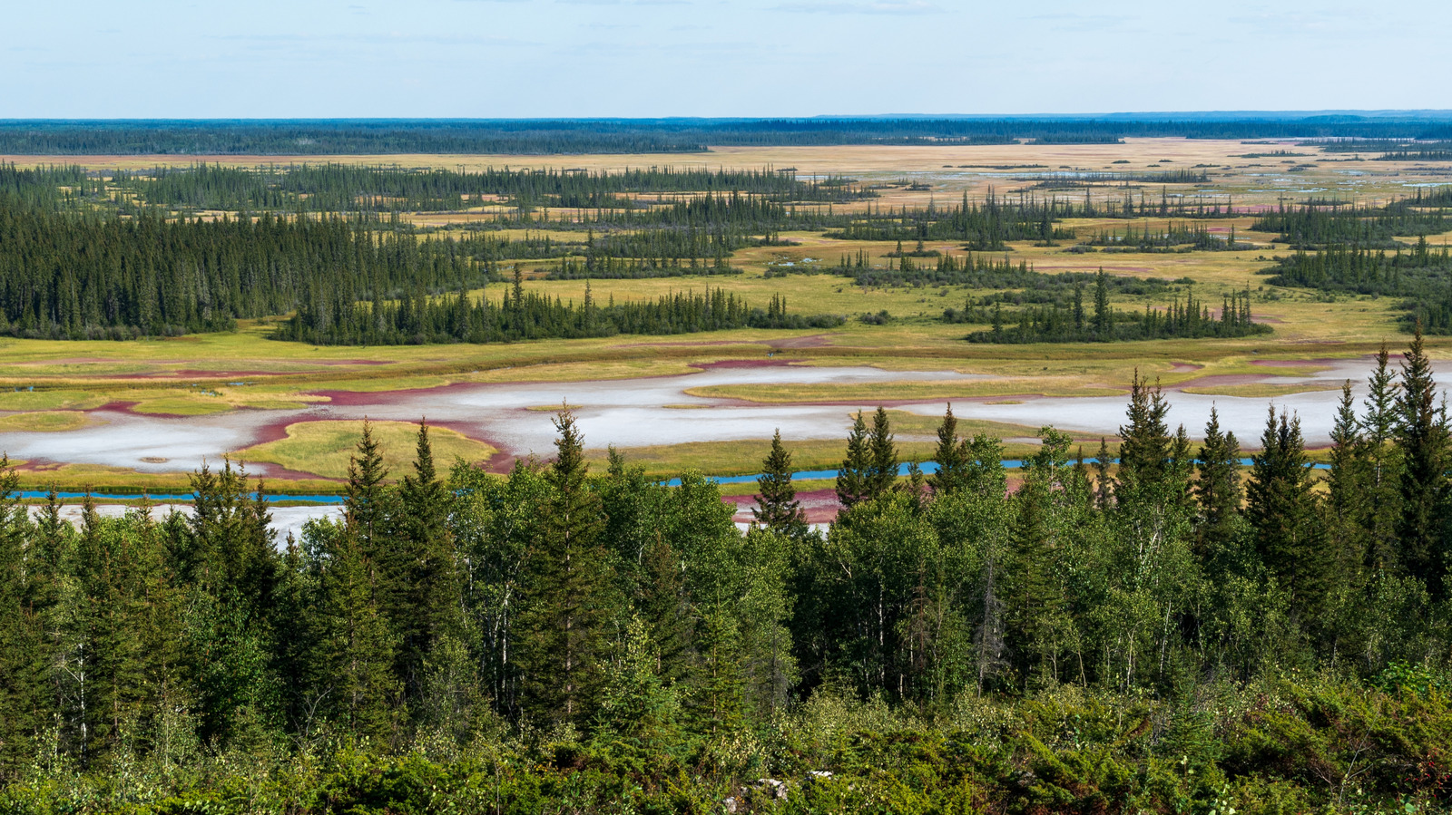 The Largest National Park In Canada Is An Underrated Destination For Nature Lovers

