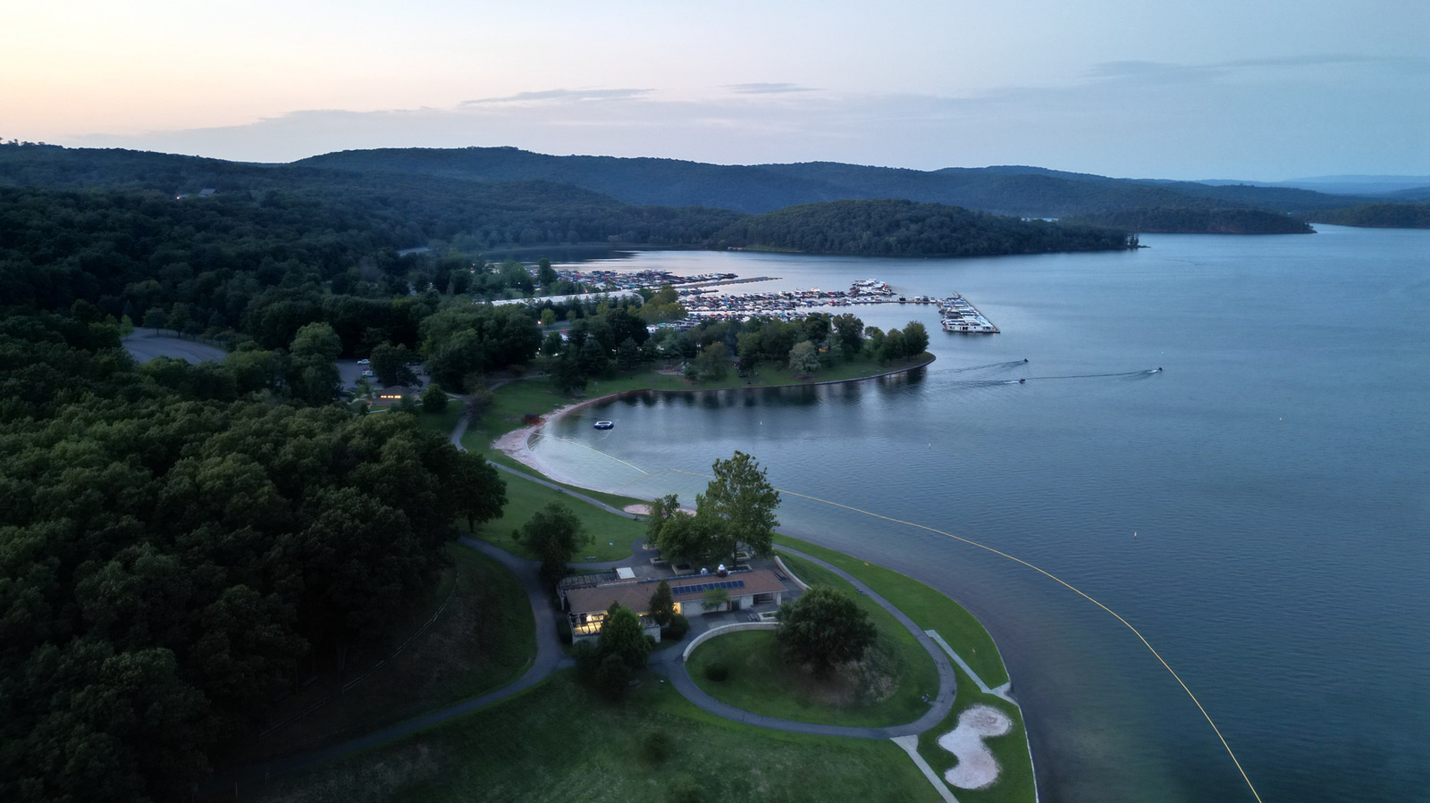 Pennsylvania's Largest Inland Lake Offers A Serene Camping Getaway For Nature Lovers

