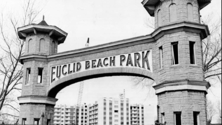 Historic black and white photo of the original Euclid Beach Park archway in front of a now defunct amusement park in Cleveland, Ohio