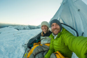 Low-Tech Camping-Trick: So bleiben Outdoor-Enthusiasten bei kaltem Wetter warm