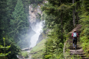 Das weltweit beste Land zum Wandern: Atemberaubende Seen und Nationalparks