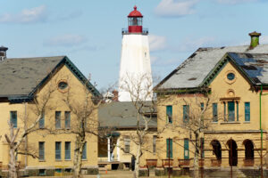 Ehemalige Militärbasis in New Jersey gehört heute zu einem weitläufigen Erholungsgebiet mit malerischem Leuchtturm