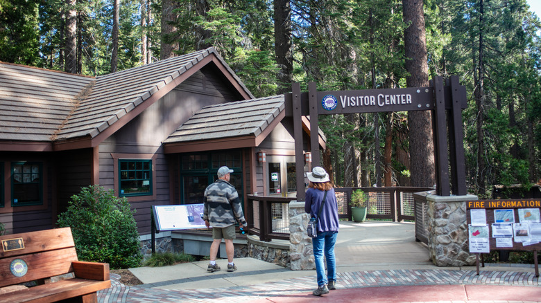 People at the Visitor Center in Calaveras Big Trees State Park