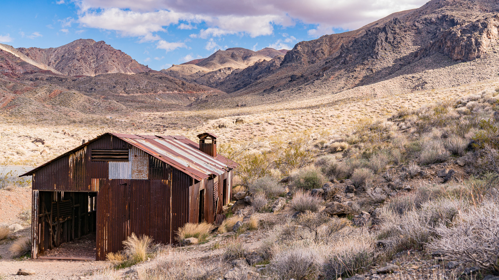 California's Popular Ghost Town In Death Valley National Park Has Eerie, Abandoned Mine Shafts

